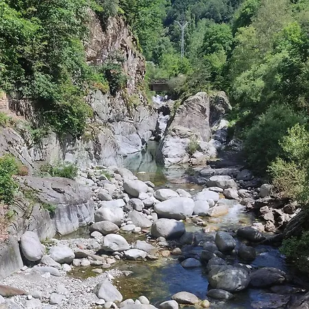 Los Valles Pensión 3*