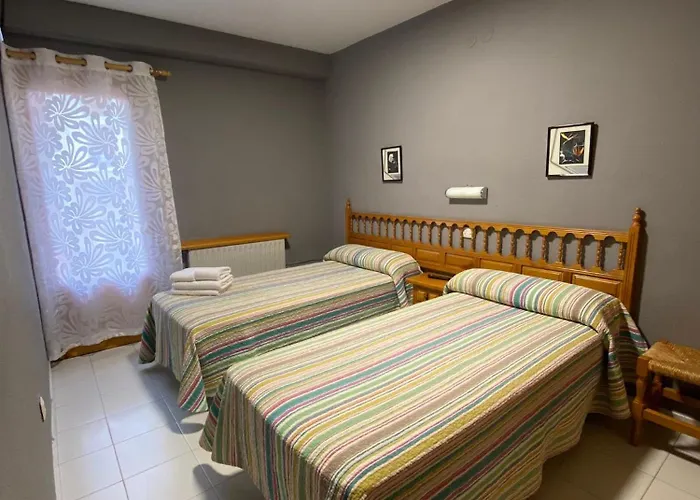 Casa de hóspedes Los Valles Bielsa